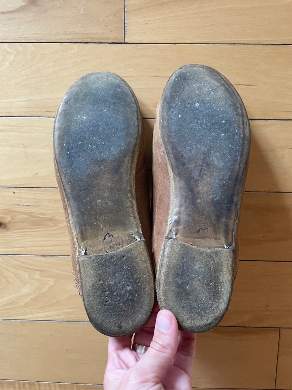 Sabah Babas (Womens) Women 41 / US 8.5-9 - Picture 2 of 2